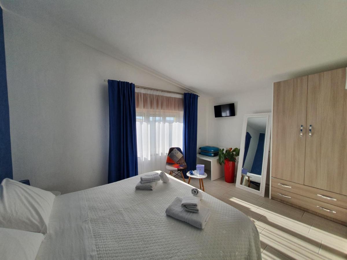 Blue Velvet Rooms Tortoli Ngoại thất bức ảnh